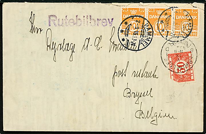 10 øre Bølgelinie i 3-stribe på brev annulleret med brotype Ic Hammel d. 2.9.1935 og sidestemplet Rutebilbrev til poste restante i Bruxelles, Belgien. Påsat belgisk 30 c. Portomærke (defekt) som poste restante gebyr. 