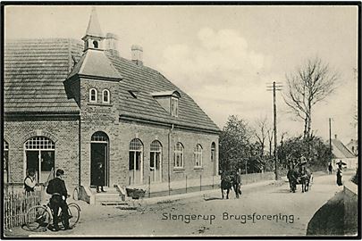 Slangerup, Brugsforening. Stenders no. 5749. Frankeret med 5 øre Fr. VIII annulleret med bureaustempel Kjøbenhavn - Slangerup T.12 d. 3.8.1909 til Malmö, Sverige.