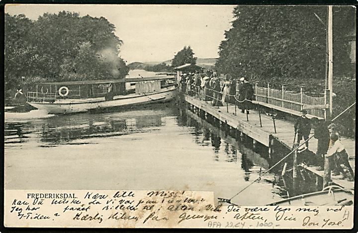 3 øre Tofarvet vm. III omv. rm. på brevkort (Dampbåden ved Frederiksdal) sendt lokalt i Kjøbenhavn d. 3.10.1904. AFA: 1000,-