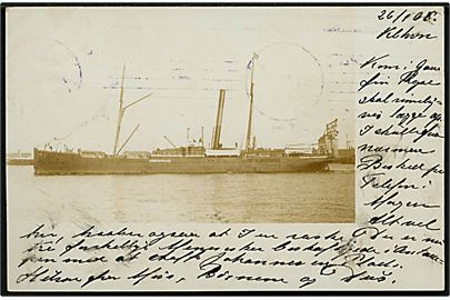 Anglo-Dane, S/S, DFDS dampskib med Holmens mastekran i baggrunden. Fotokort u/no.