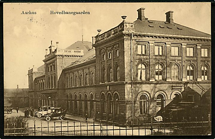 Aarhus Hovedbanegaard. Ernst Larsen no. 61. 