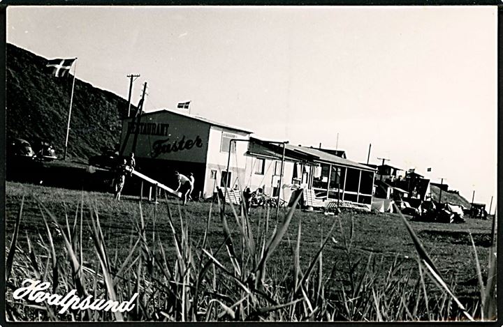 Hvalpsund, Restaurant Faster. U/no. Frankeret med 20 øre Fr. IX annulleret med bureaustempel Fredericia - Ålborg T.58 d. 15.7.1961 til Billund.