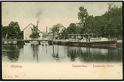 Silkeborg. Papirfabrikken med dampbaaden Hjeilen. Warburgs Kunstforlag no. 1039.