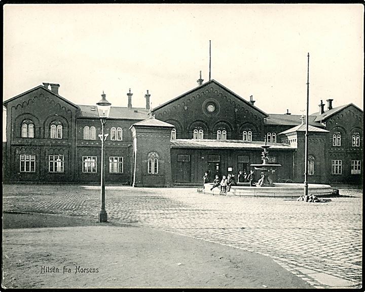 Horsens, banegården med springvand. P. Heckscher no. 2345.