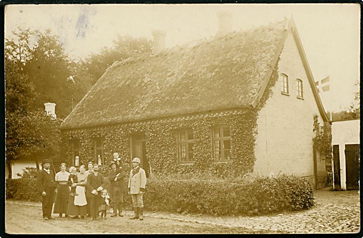 Munke Bjergby, landejendom ved Nordruplund. Fotokort u/no.