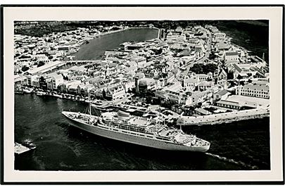 Oslofjord, M/S, Norsk Amerika Linie på krydstogt til Curacao, Hollandsk Vestindien. 