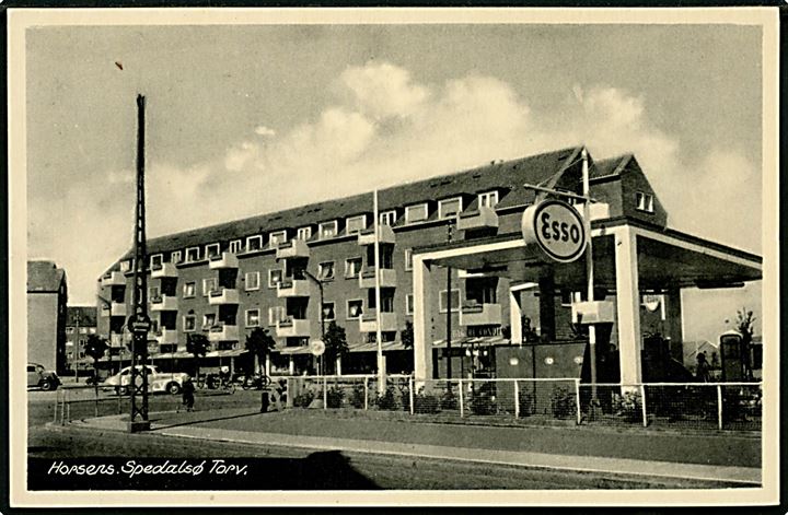 Horsens, Spedalsø med ESSO benzintank. Odinsgaardens Kiosk no. 10212.