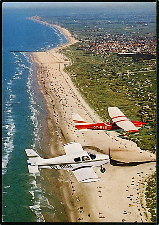 Løkken Rundflyvning med Piper Cherokee OY-BGM og Cessna Skyhawk OY-RYB. FM no. 74171.