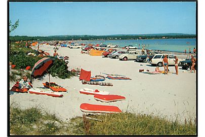 Balka Strand med biler. Rudolf Olsen Kunstforlag no.1680. Frankeret med 1,30 kr. Kgl. Mønt- og Medaillesamling annulleret med Ulsted-type stempel Neksø / Snogbæk d. 5.8.1981 til Gentofte.