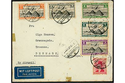 34 mills blandingsfrankeret luftpostbrev fra styrmand ombord på S/S Hans Mærsk i Alexandria d. 21.4.1939 til Troense, Danmark.