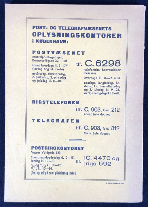 Post- og Telegraf Håndbogen 1957. 212 sider postal håndbog.