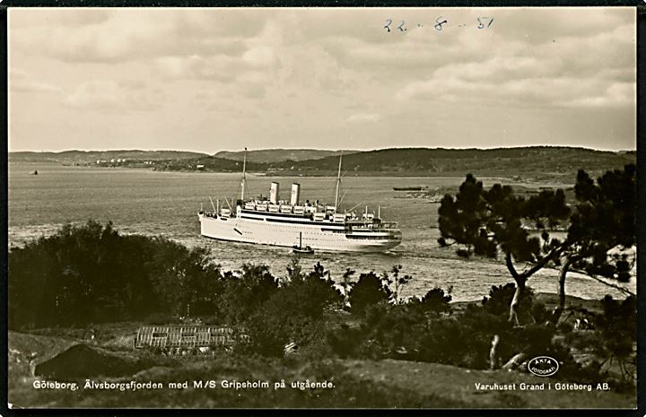 Gripsholm, S/S, Svensk Amerika Linie forlader Älvsborgsfjorden ved Göteborg.