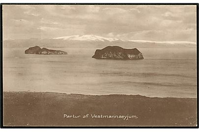 Island, Vestmannaøerne, udsigt. E. Jacobsen no. 17527.