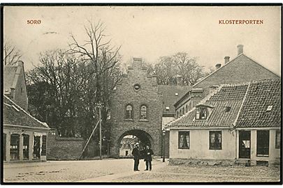 Sorø. Klosterporten. Winkel & Magnussens Kunstforlag (W. & M.) no. 470. 