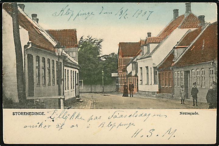 Store Hedinge. Nørregade. Peter Alstrup no. 2413. Med 5 øre Chr. IX annulleret med stjernestempel KLIPPINGE, Bureau sidestempel HAARLEV - RØDVIG 18.02.1907 T17 til Hyllinge. 