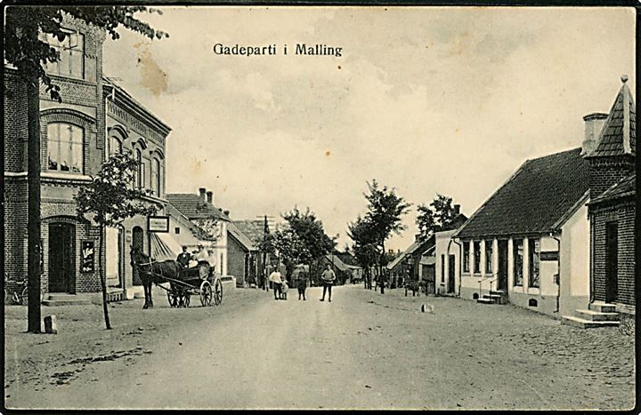 Malling, gadeparti. H. A. Ebbesen no. 670. Frankeret med 5 øre Fr. VIII annulleret bureau Aarhus - * Hou * T.11 d. 12.8.1910 til Skanderborg.