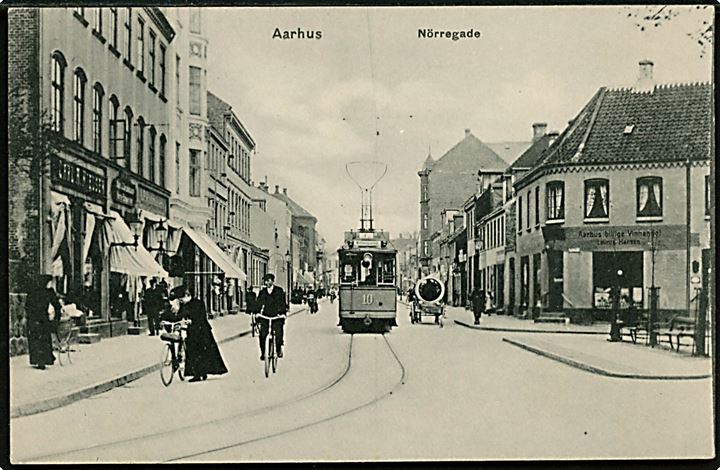 Aarhus, Nørregade med sporvogn no. 10. W. Rohweder u/no.