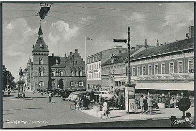 Parti fra Torvet i Esbjerg. Stenders Esbjerg no. 80.