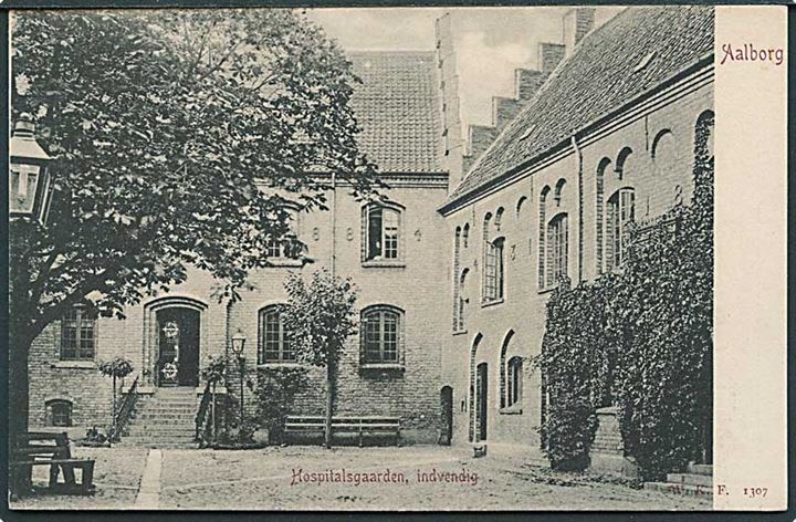 Det indvendige af hospitalgaarden i Aalborg. W.K.F. no. 1307.