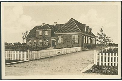 Udstolpe Skole i Slemminge. Stenders no. 58351.