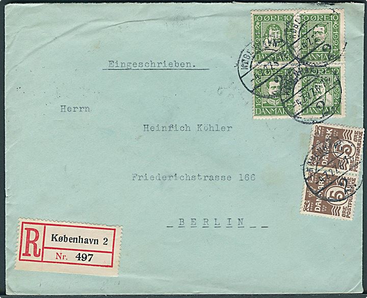 10 øre Chr. IV og 10 øre Chr. X i sammentrykt fireblok, samt 5 øre Bølgelinie i parstykke på anbefalet brev fra København d. 4.7.1927 til Berlin, Tyskland.