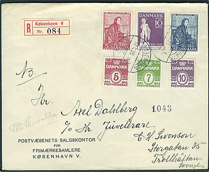 5 øre, 7 øre og 10 øre Bølgelinie, samt komplet sæt Thorvaldsen udg. på uofficiel FDC sendt anbefalet fra København d. 17.11.1938 til Trollhättan, Sverige.