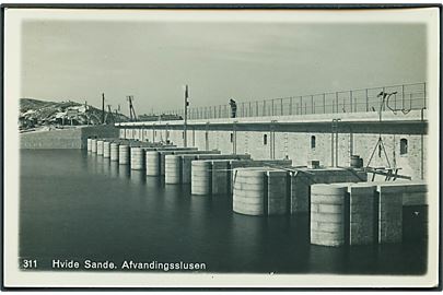 Afvandingsslusen, Hvide Sande. Fotokort no. 311.