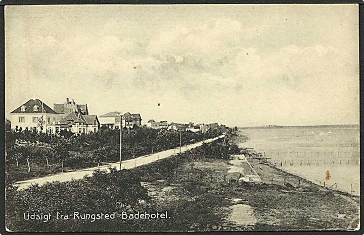 Udsigt fra Rungsted Badehotel. Stenders no. 8673.