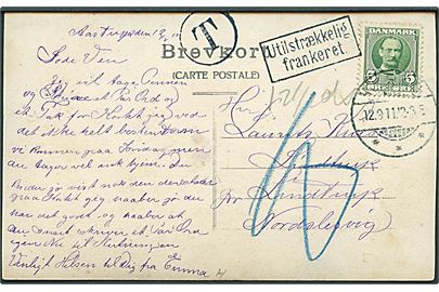 5 øre Fr. VIII på underfrankeret brevkort dateret Aastrup og annulleret med svagt Hjørring d. 12.9.1911 til Lindtrup, Nordslesvig. Sort T-stempel og Utilstrækkelig frankeret, samt udtakseret i 10 pfg. tysk porto.