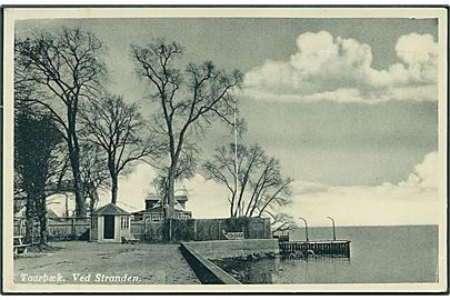 Ved Stranden, Taarbæk. Rudolf Olsens Kunstforlag no. 13374. 