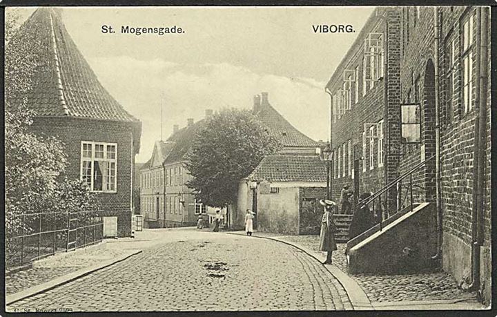 Parti fra St. Mogensgade i Viborg. Stenders no. 2599.